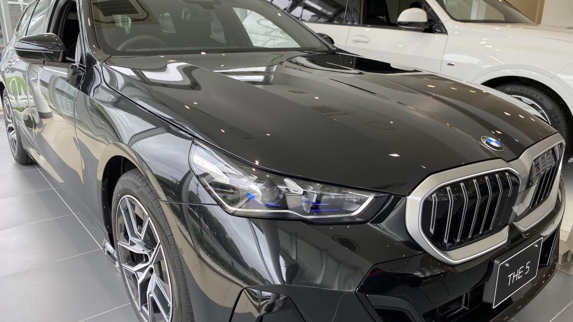523d xDrive Touring M Sport