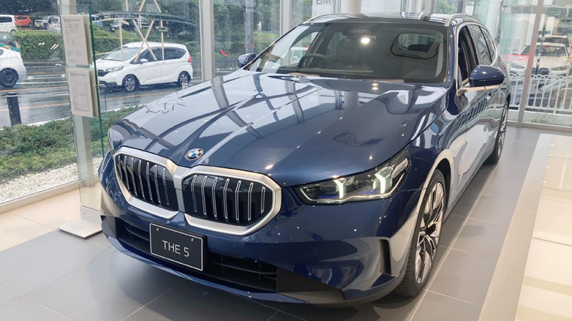 523d xDrive Touring Exclusive