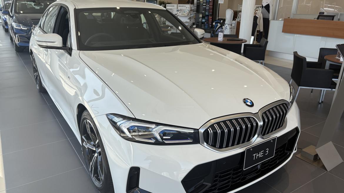 320I