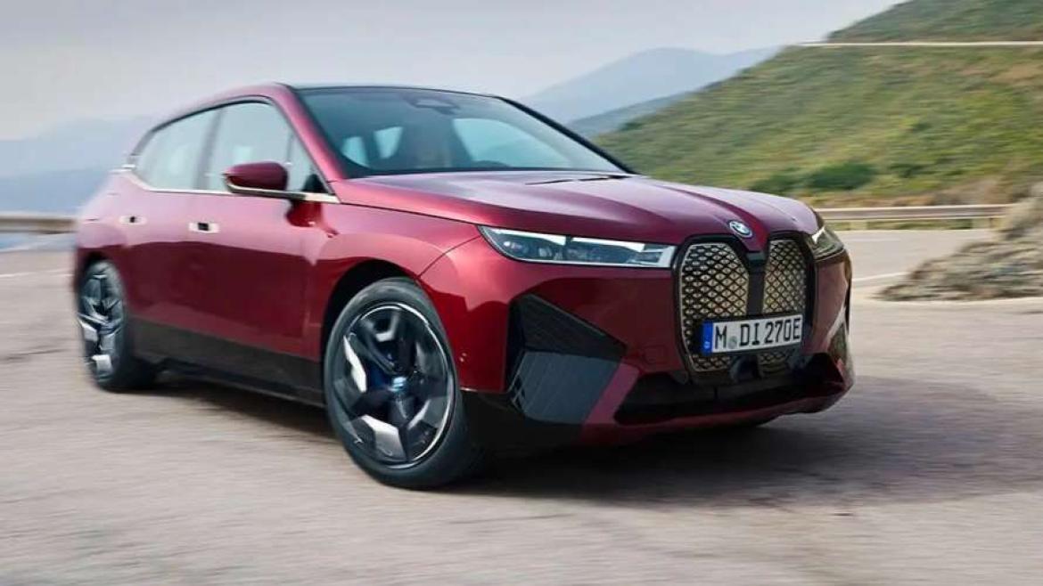 BMW iX:次世代のパイオニア